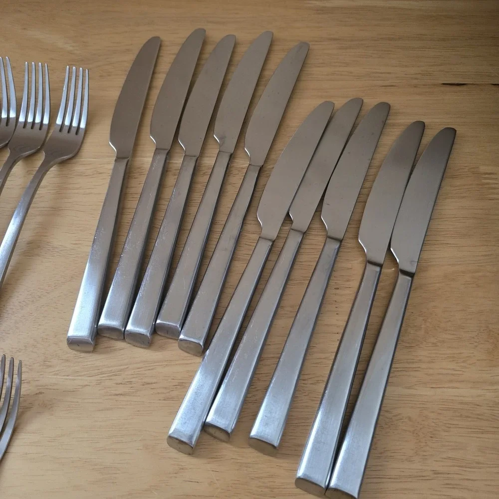 Cambridge Stainless Flatware 50 Pc Set Service for 10 Satin Tapered Handles